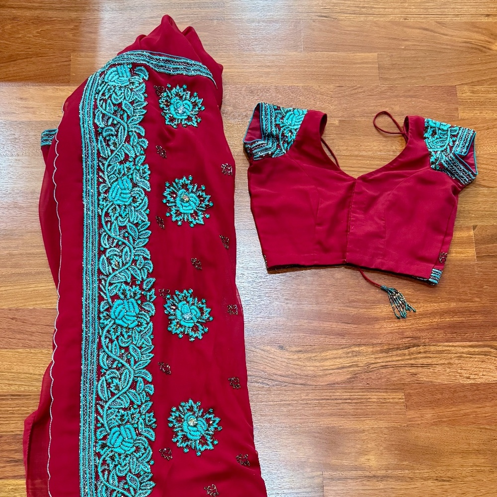 ✨ Gorgeous G3 Red & Teal Sequined Sari with Blouse✨